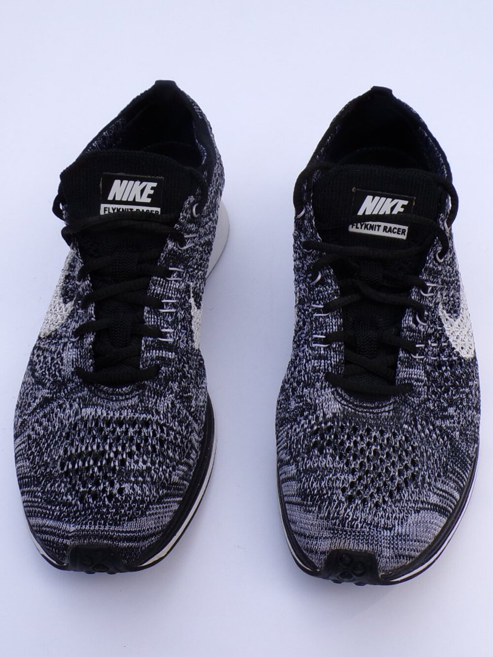 Nike Flyknit Racer Oreo Black White Size 6 Men’s 526628-012 Clean